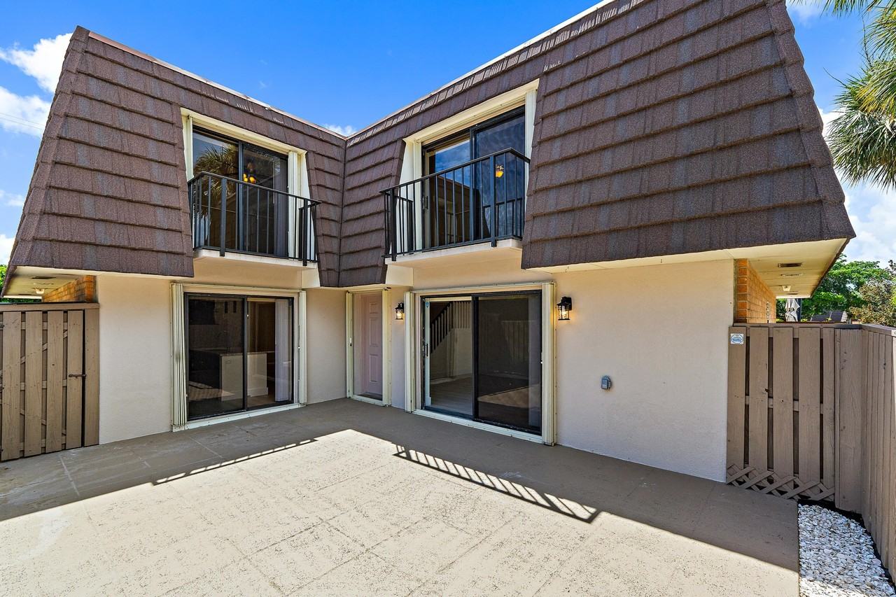 1221 12th Ct - Photo 6 of 39