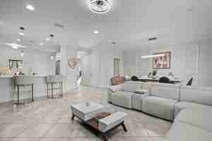 featured image of 131 Sword Fern Pl