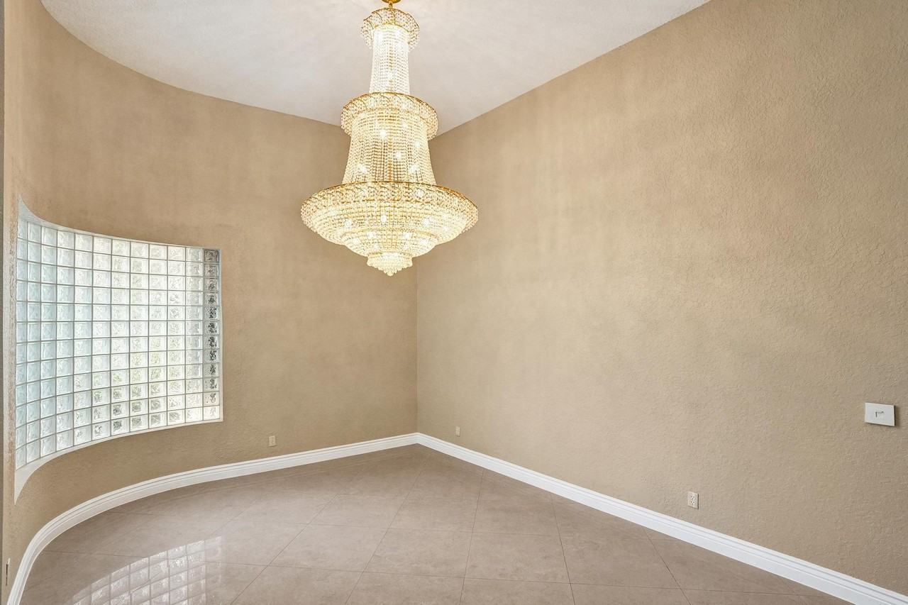 10255 Guatemala St - Photo 6 of 50