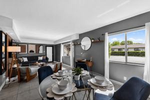 featured image of 200 Nw 25th St #1-8