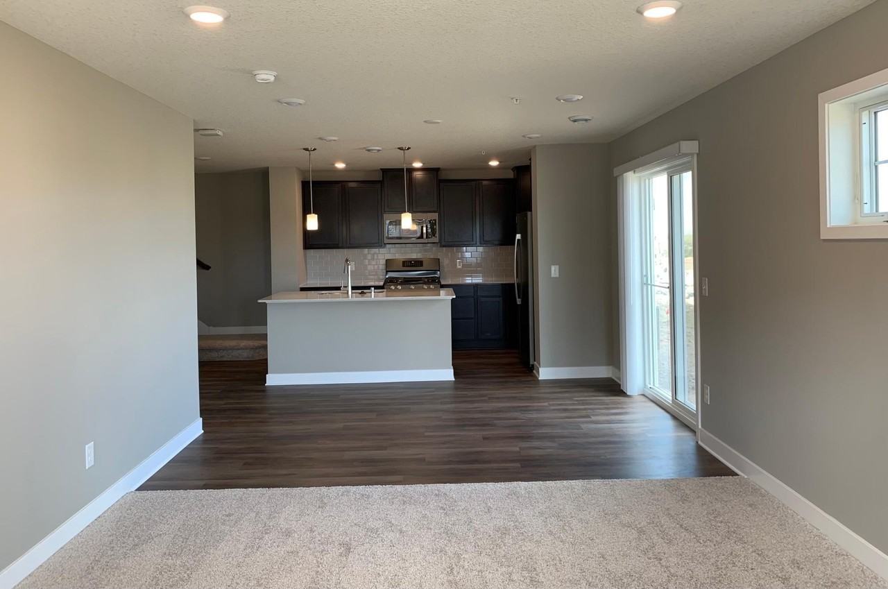 4825 Martingale Dr - Photo 5 of 17