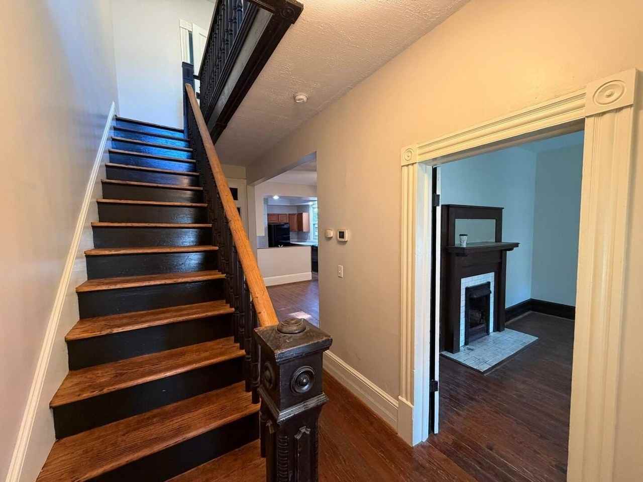 606 Elm Ave Sw - Photo 4 of 33