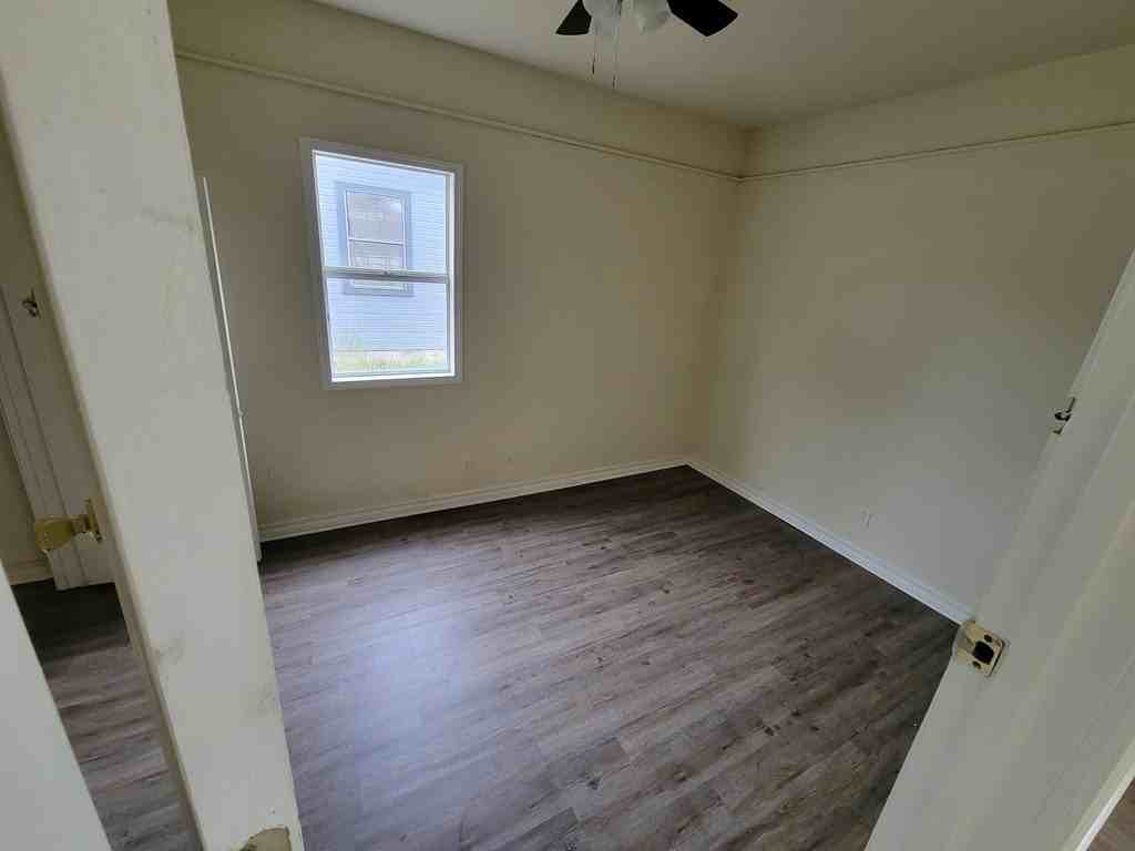 1111 Woodruff St - Photo 2 of 6