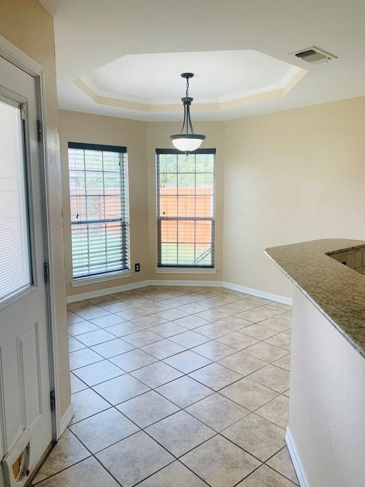 4209 Rodeo Dr - Photo 4 of 10