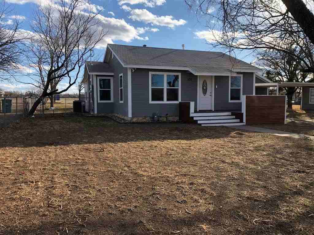 109 Belaire Ave - Photo 3 of 34