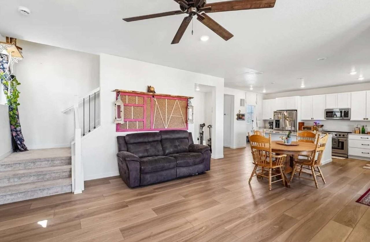 39592 Penn Rd - Photo 5 of 23
