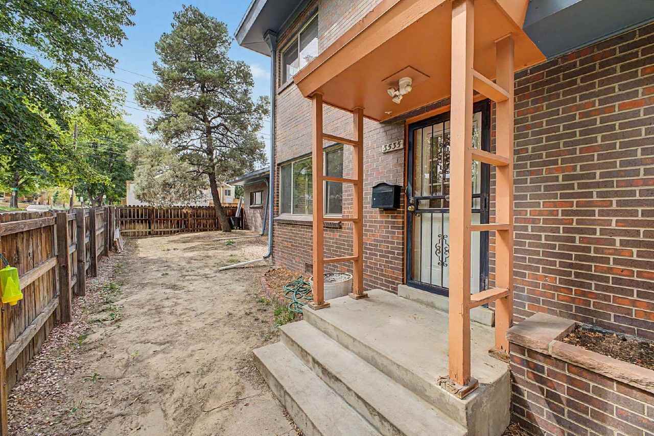 3535 E 13th Ave - Photo 4 of 23