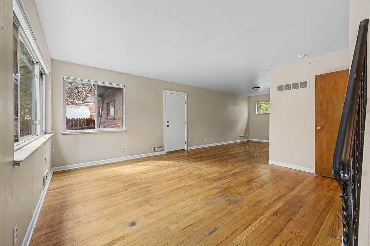 3535 E 13th Ave - Photo 5 of 23