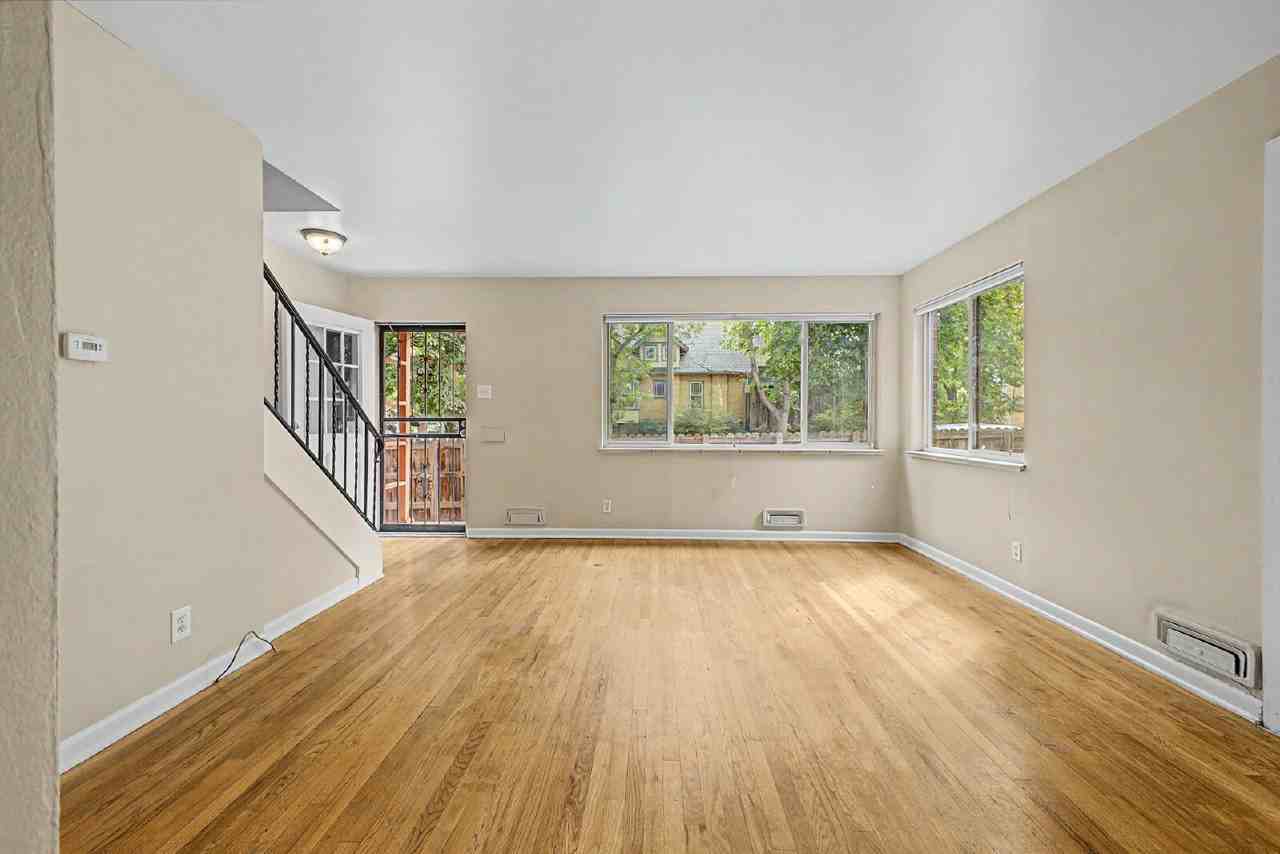 3535 E 13th Ave - Photo 7 of 23