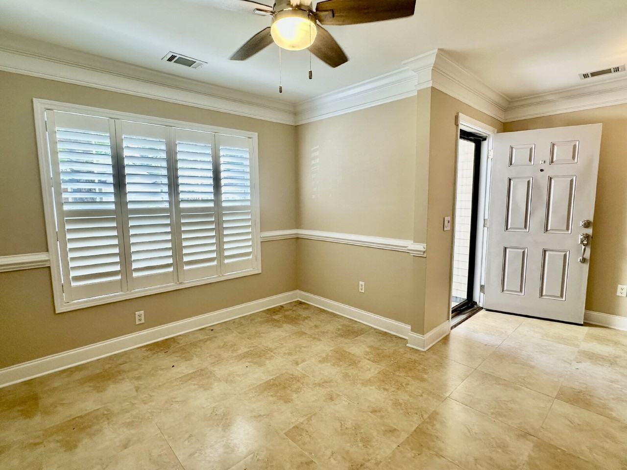 30 Gables Ln - Photo 5 of 33