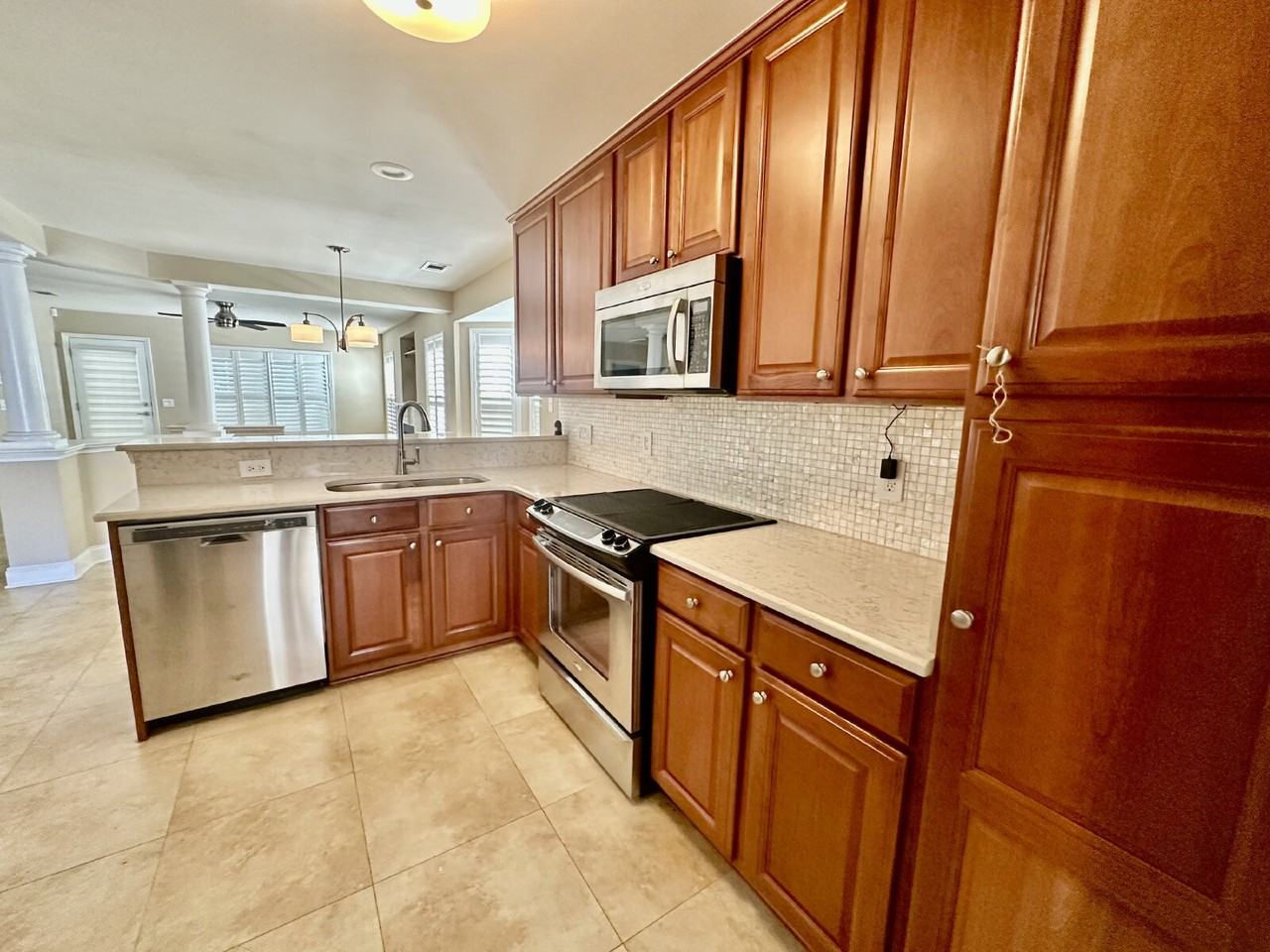 30 Gables Ln - Photo 6 of 33