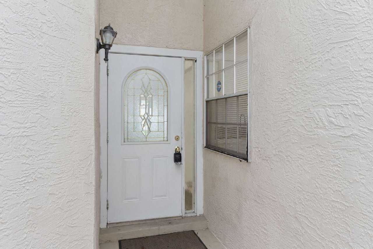 294 Ixora Dr - Photo 3 of 24