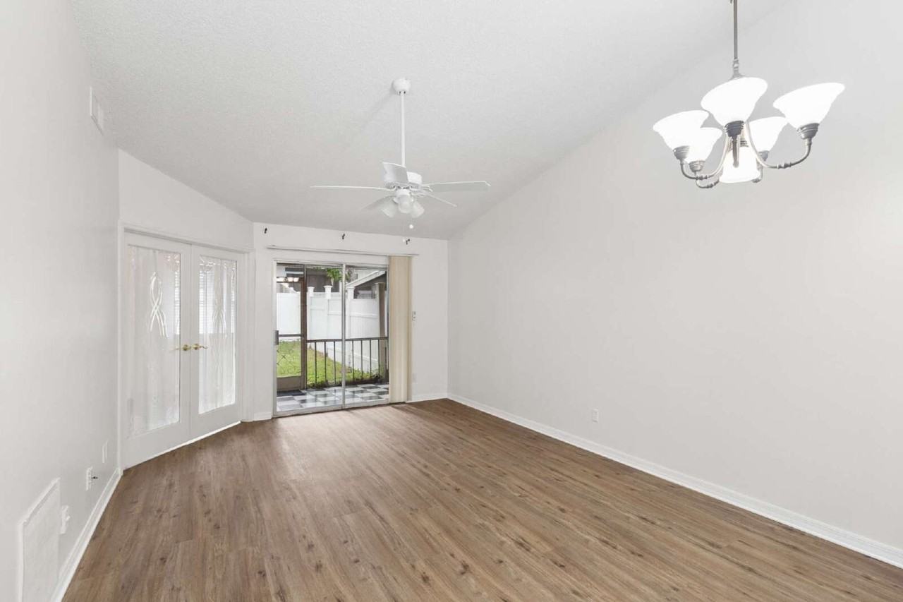 294 Ixora Dr - Photo 4 of 24
