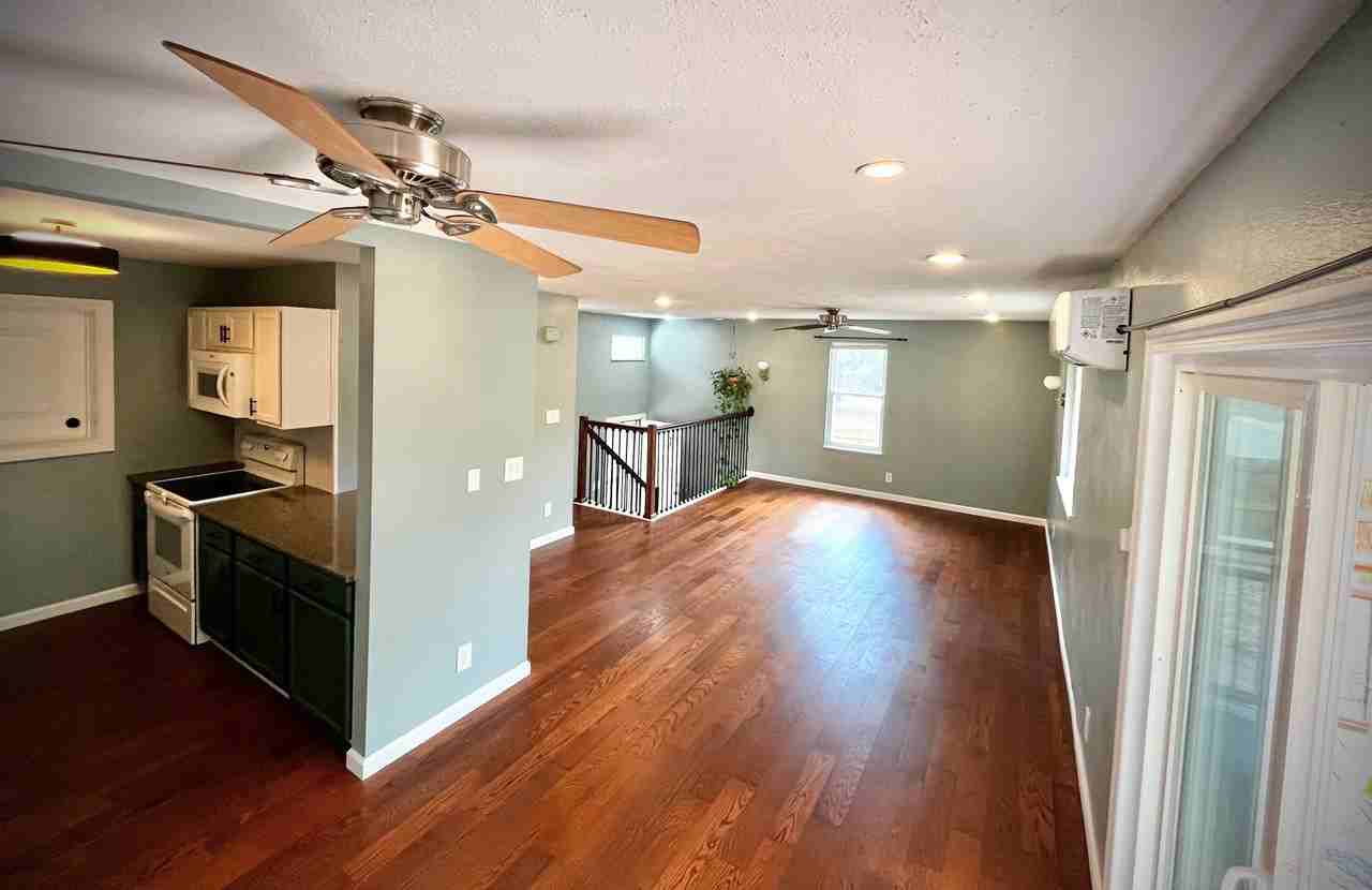 1201 Centaur Cir #A - Photo 4 of 15