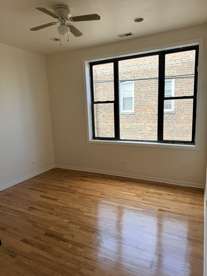 1146 South Mozart Street #3 - Photo 6 of 7