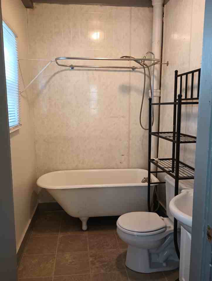 126 1st St #2 - Photo 4 of 7