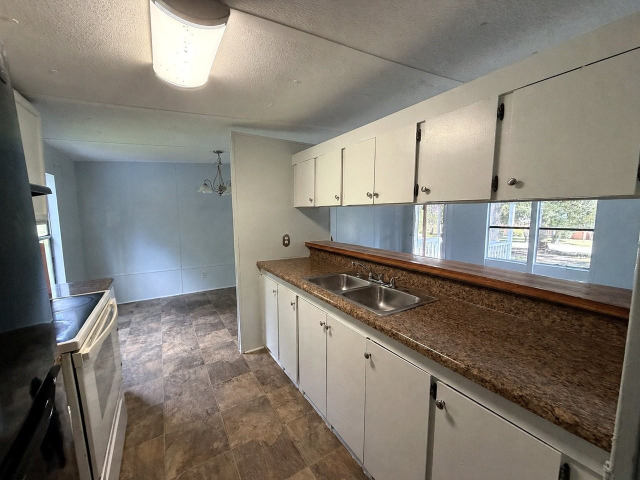 105 Helen Ter - Photo 7 of 11