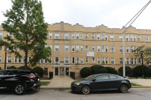 featured image of 4501 N Malden St #1A