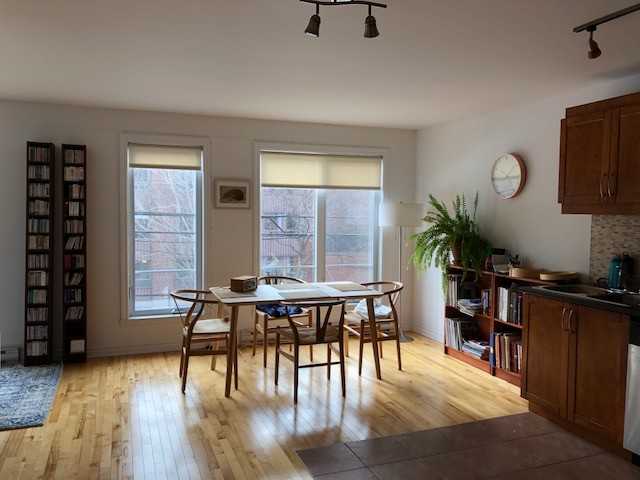 2131 Rue Augustin-Cantin #201 - Photo 4 of 9