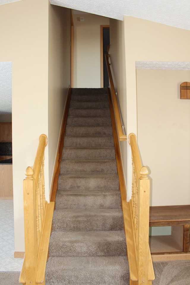 461 Furman St - Photo 6 of 17