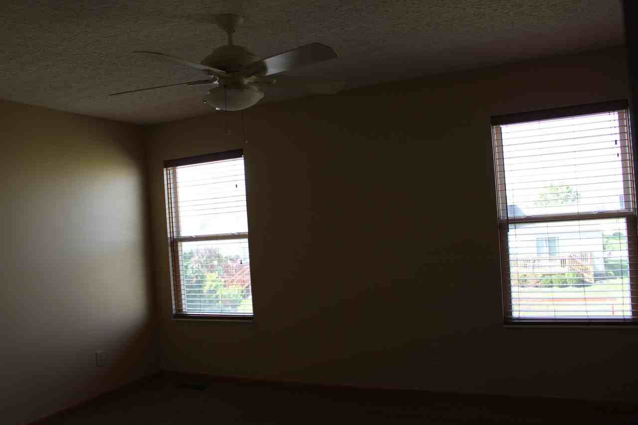 461 Furman St - Photo 7 of 17
