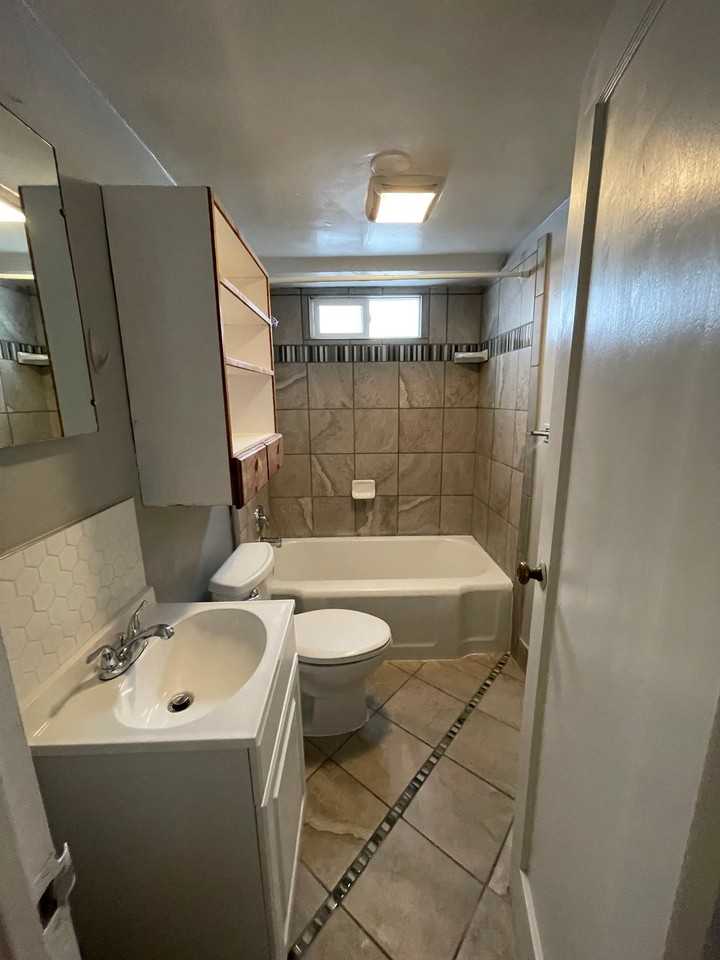 338 Nw #3 - Photo 2 of 15