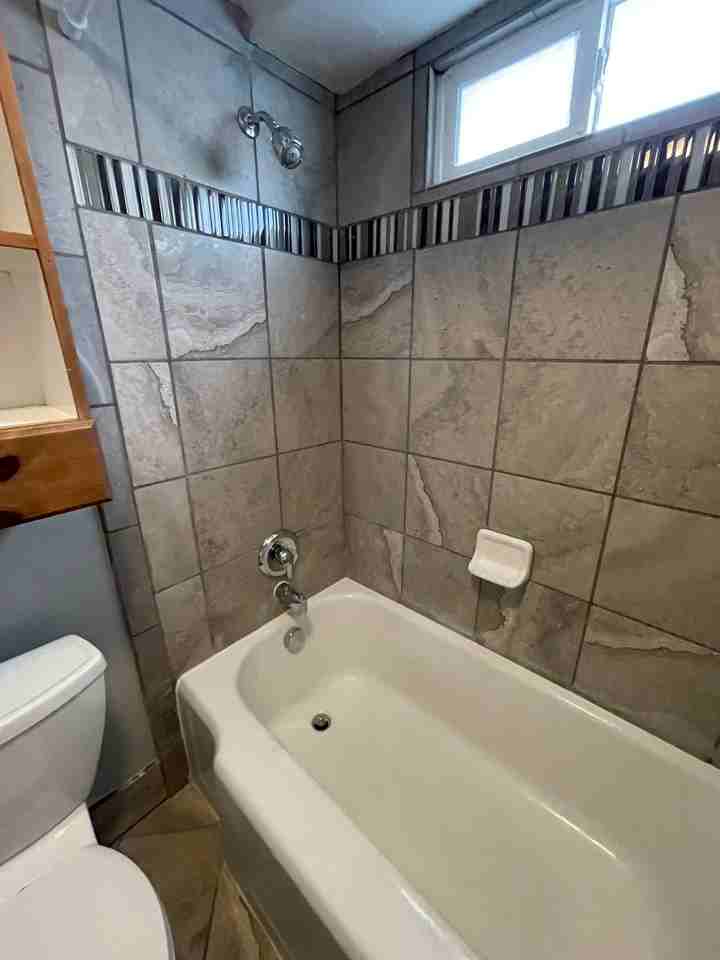 338 Nw #3 - Photo 3 of 15