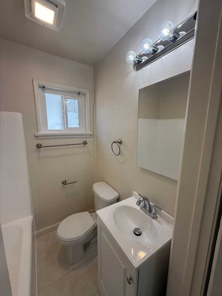 244 E Del Amo Blvd #A - Photo 3 of 6