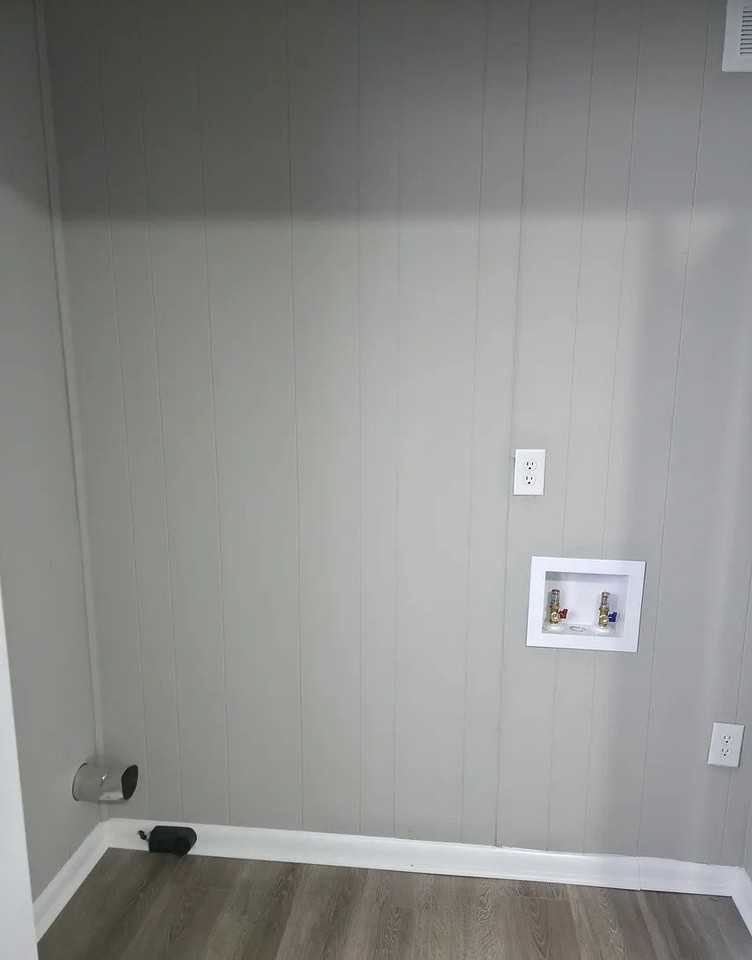 170 Kennedy Cir #4 - Photo 6 of 11