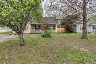 524 Cedar Park Cir - Photo 1 of 1