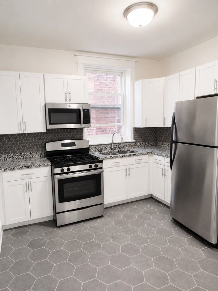 7514 S Langley Ave #1 - Photo 4 of 14