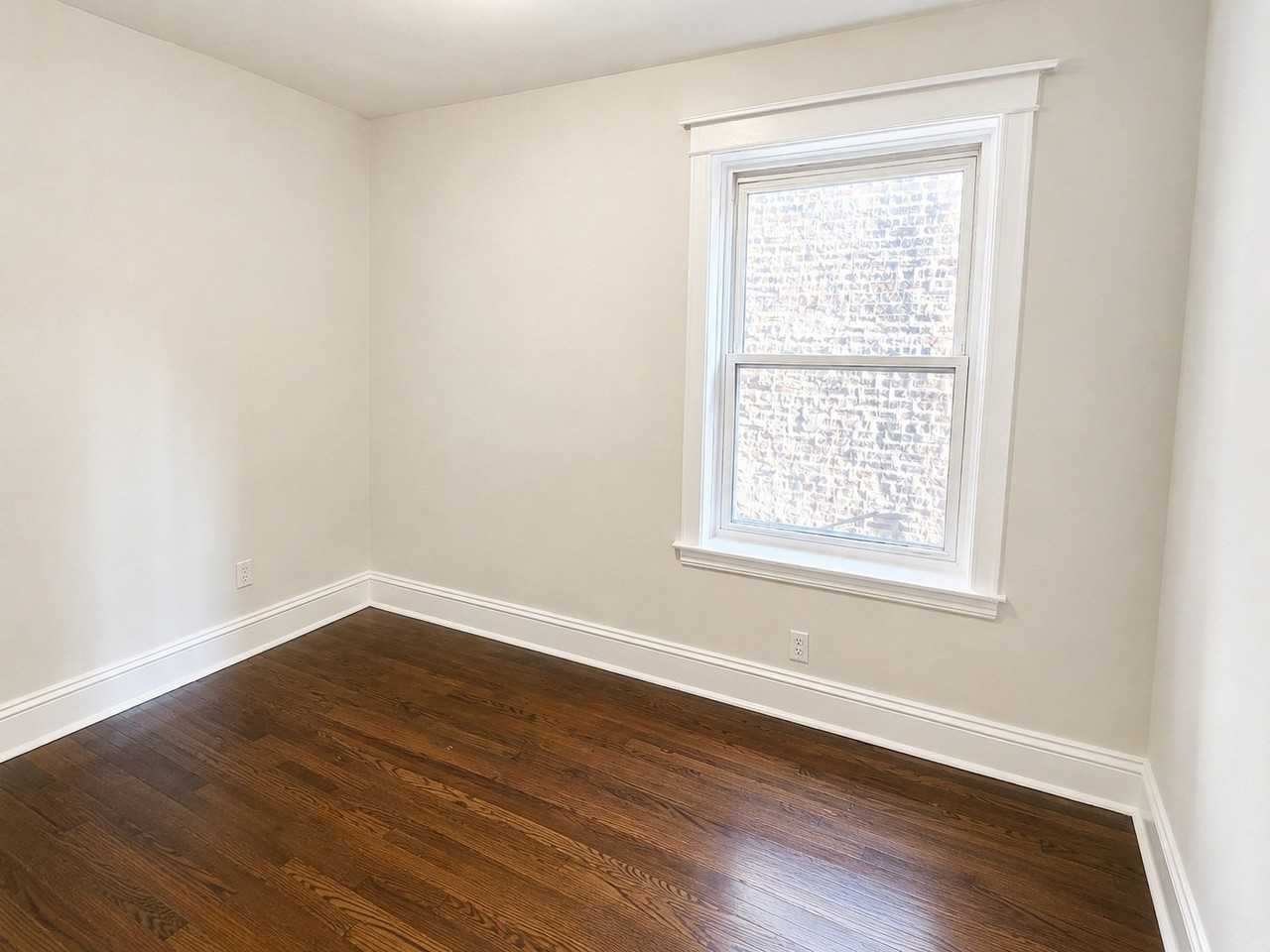 7514 S Langley Ave #1 - Photo 5 of 14