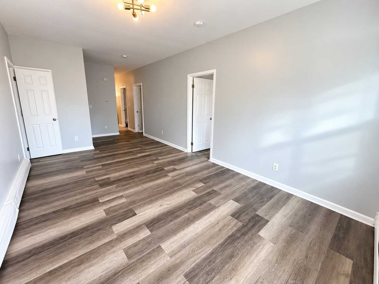 39 N 3rd St #1R - Photo 4 of 9