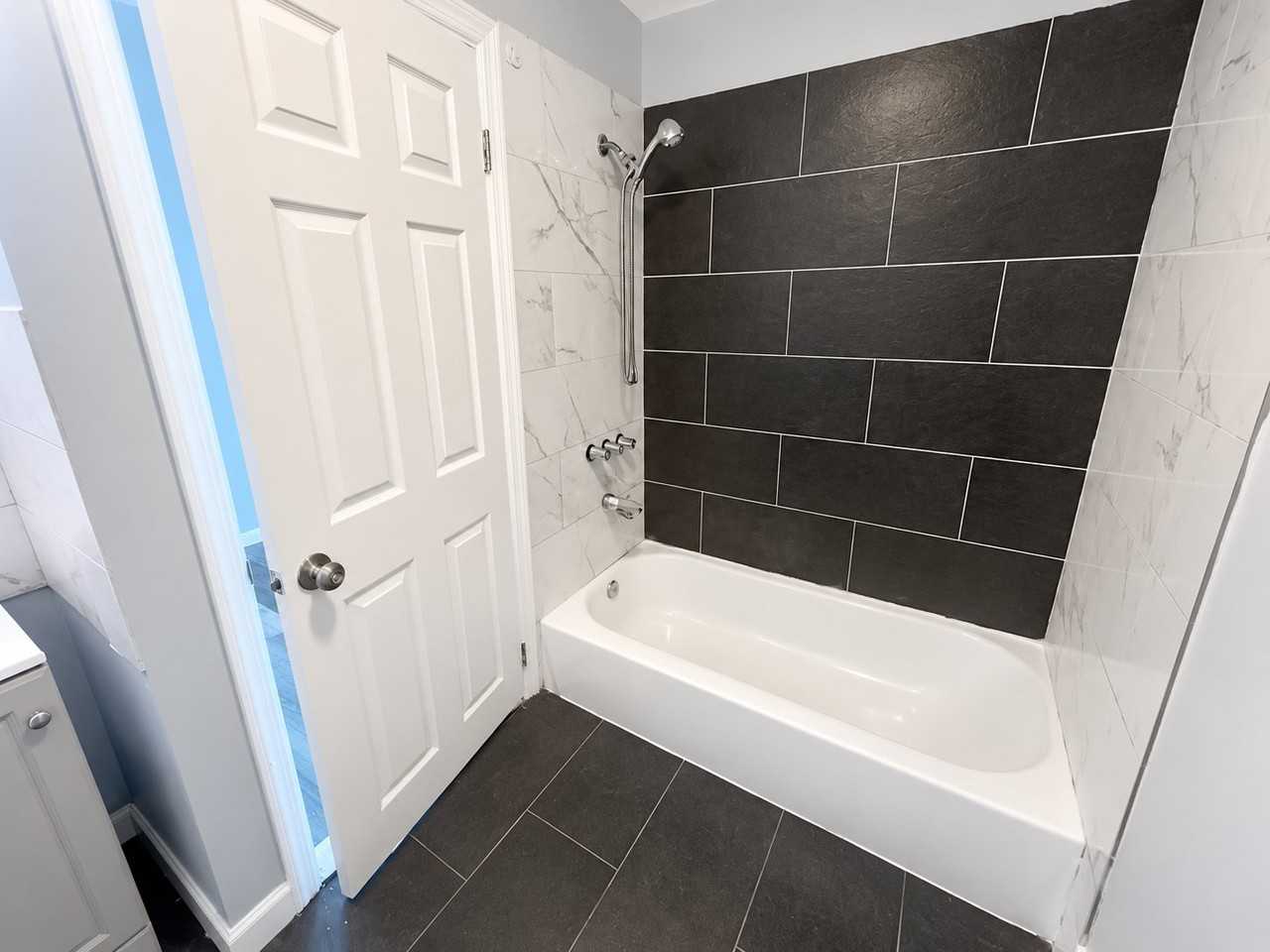 39 N 3rd St #1R - Photo 7 of 9