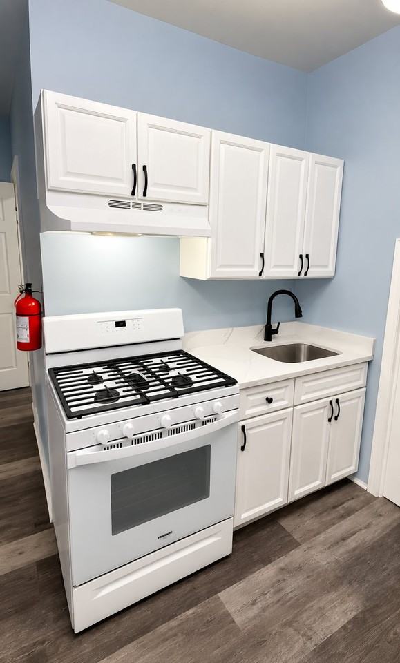 29 Park Ave #2R - Photo 2 of 6