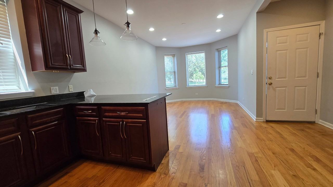 3147 W Augusta Blvd #1 - Photo 2 of 15