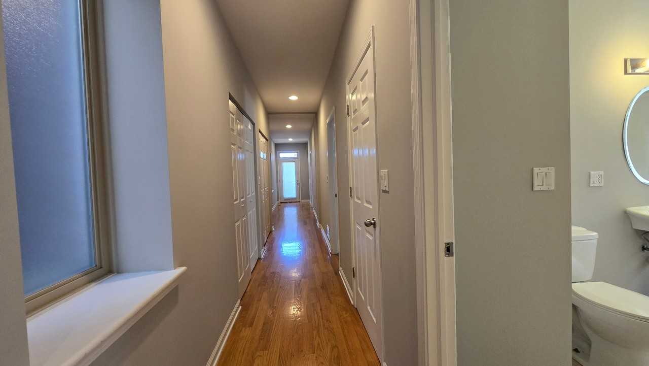 3147 W Augusta Blvd #1 - Photo 5 of 15