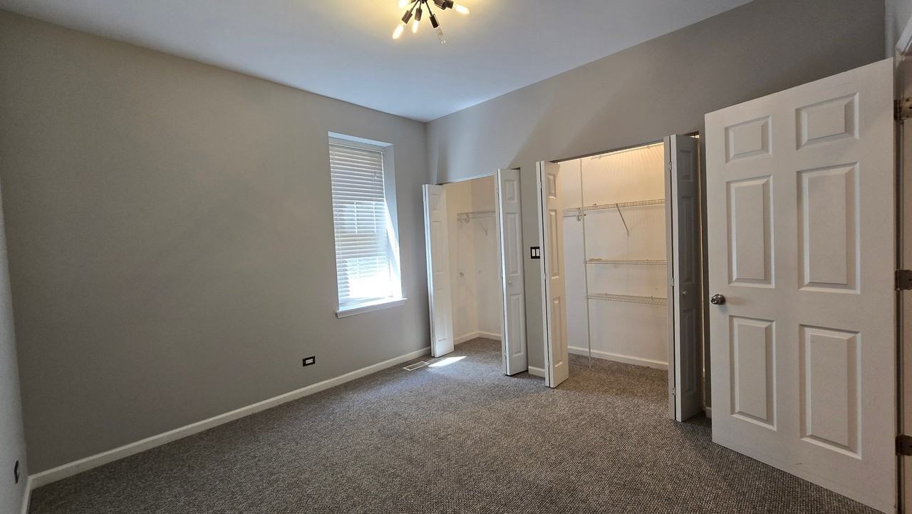 3147 W Augusta Blvd #1 - Photo 7 of 15