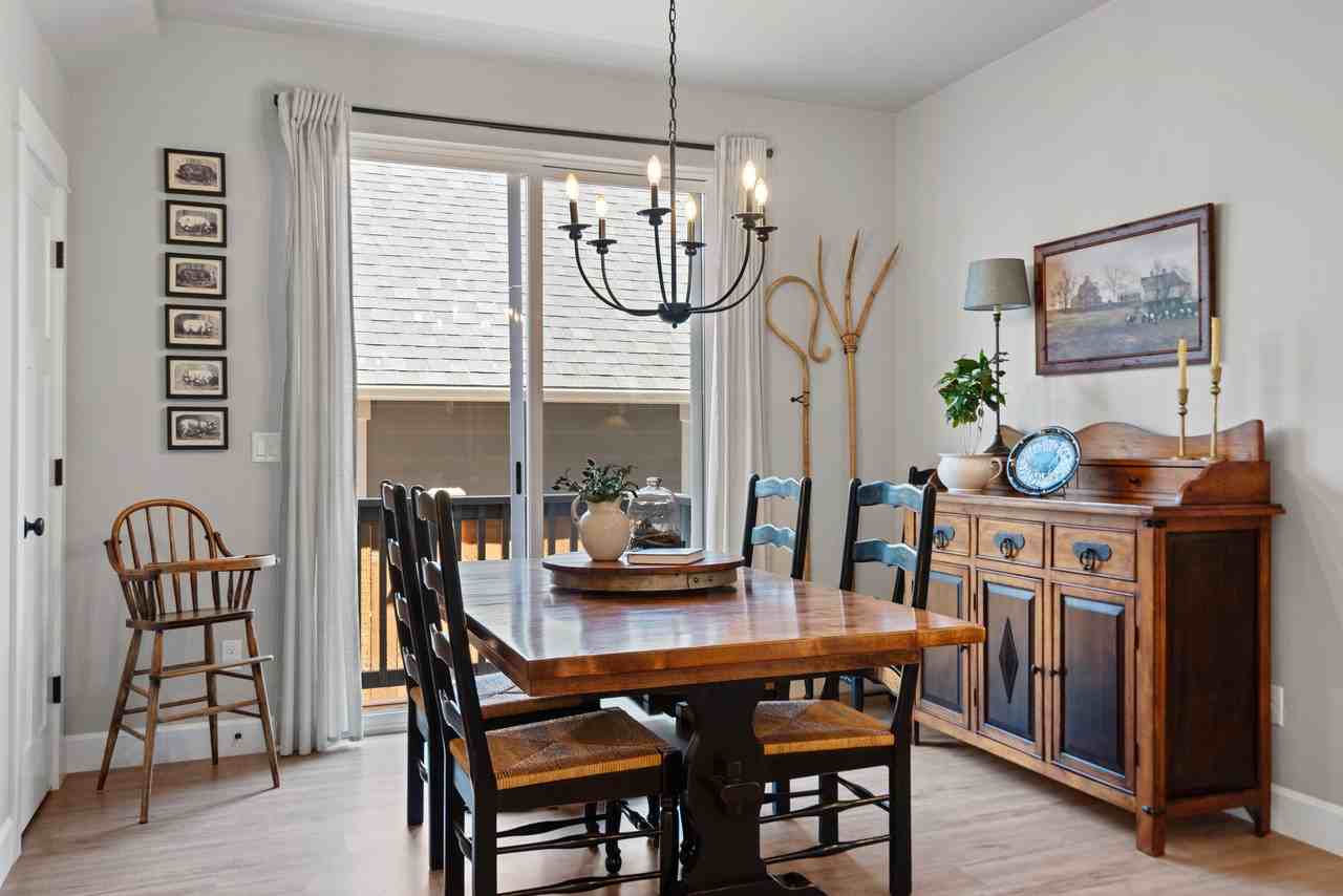 936 E Black Butte Ave - Photo 4 of 19