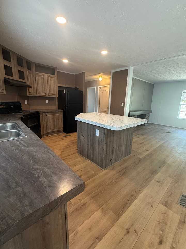 118 Country Way - Photo 7 of 15