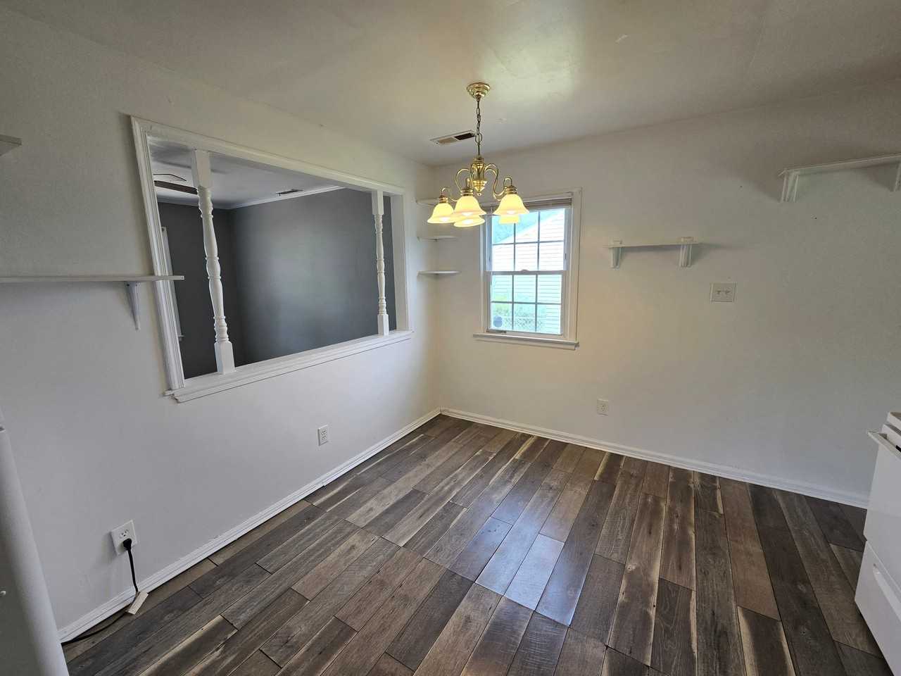 21009 Butler Ct - Photo 6 of 15