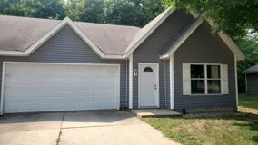 335 Maple Ridge Ct - Photo 1 of 1