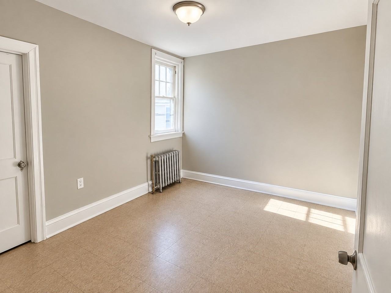 718 W Maple Ave #718A - Photo 6 of 8