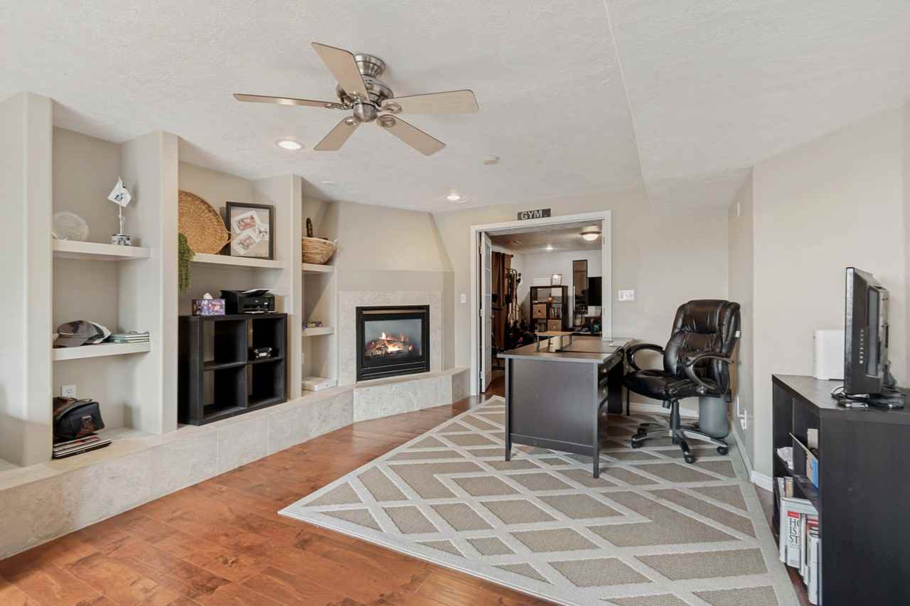 14767 S Brewster Dr - Photo 6 of 11