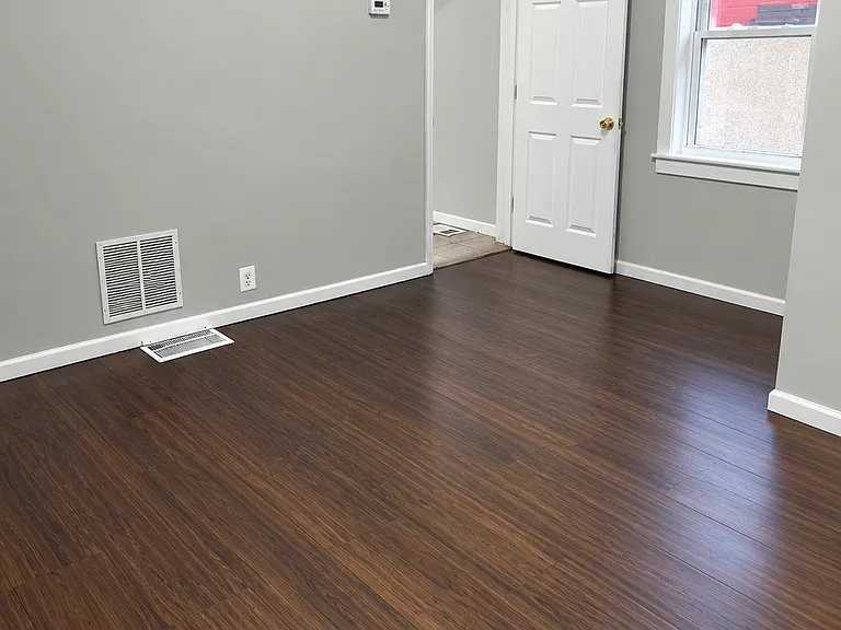 728 W Maple Ave #728A - Photo 3 of 5