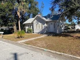 373 E Waldo St - Photo 1 of 1