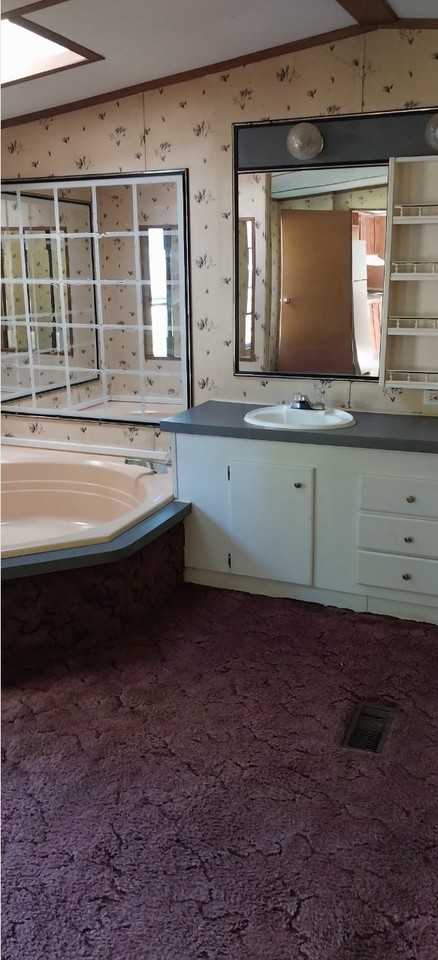 834 Gail Dr #8 - Photo 3 of 9