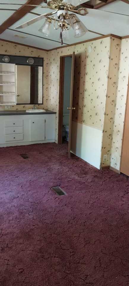 834 Gail Dr #8 - Photo 6 of 9