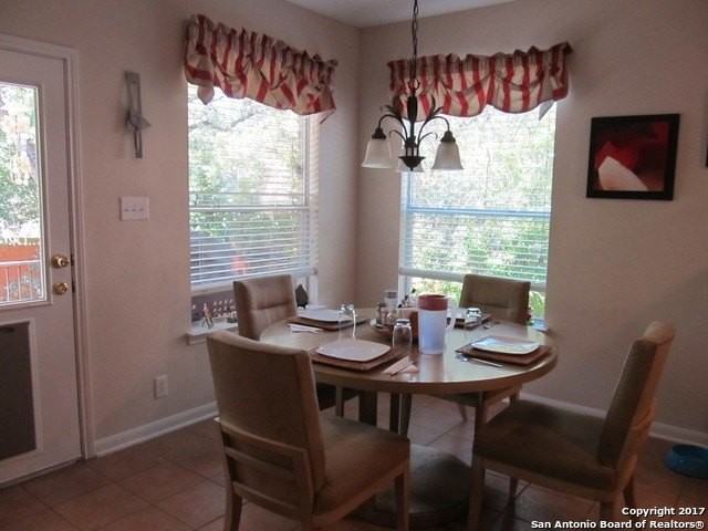 118 Stonewall Bnd - Photo 7 of 24