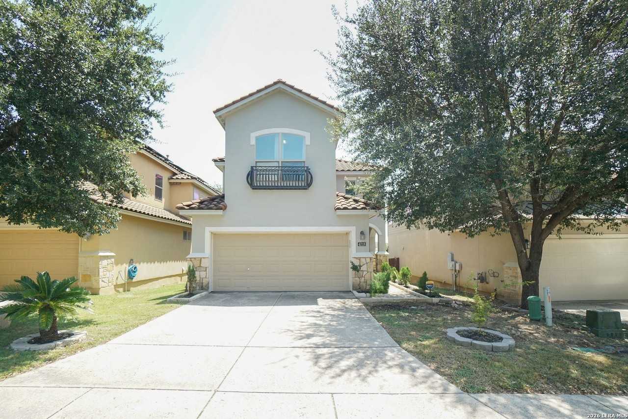 4218 Woodbridge Way - Photo 4 of 29